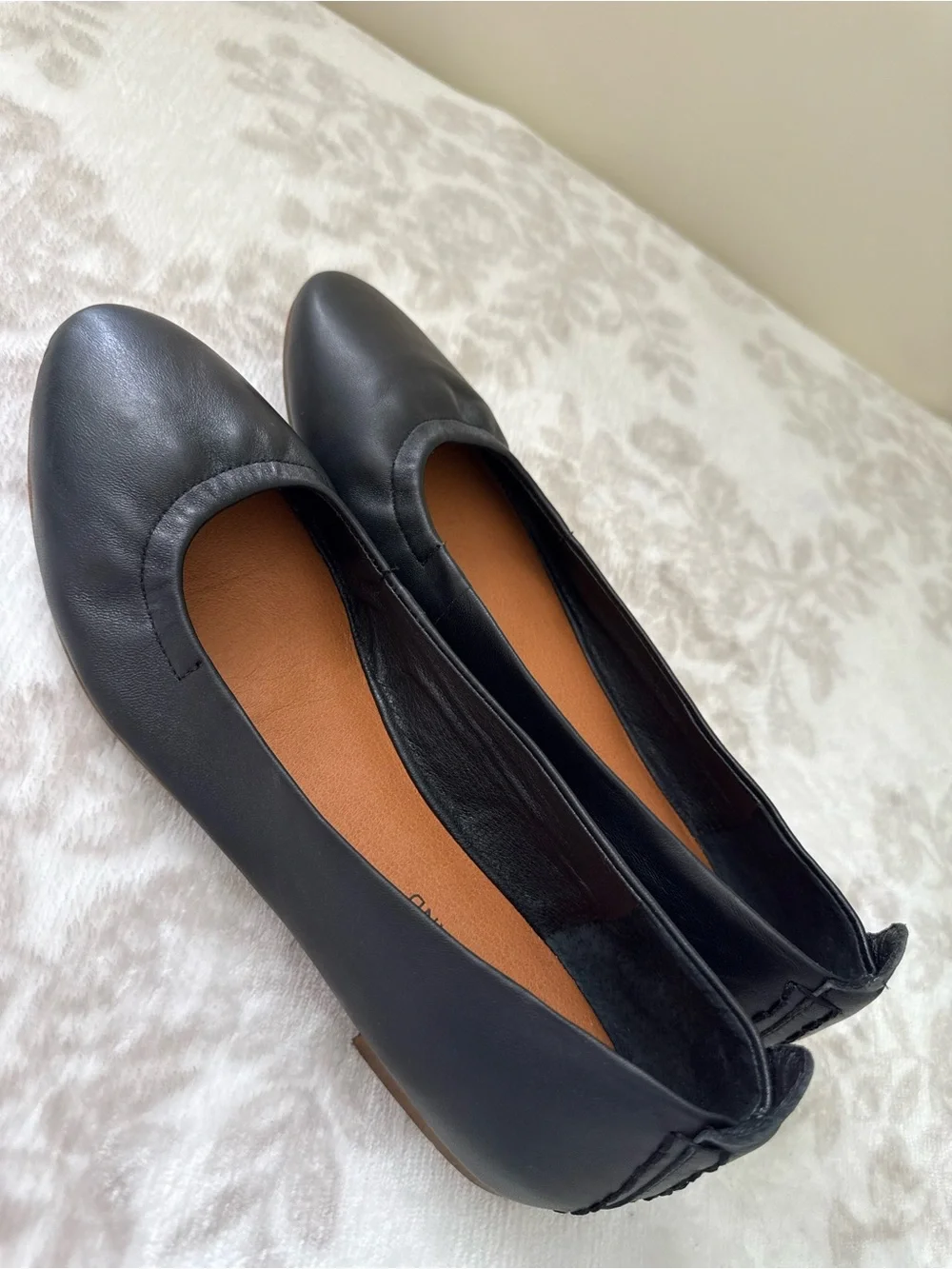 NEW Lucky Brand Black Leather Slip-On Ballet Flats
